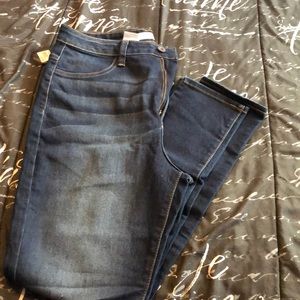 Hi Rise Woman skinny legs jeans